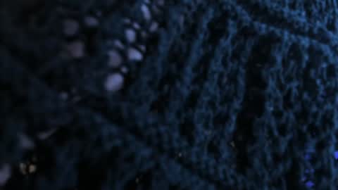 Hi My name Yuriko online show from February 6, 6:24 pm