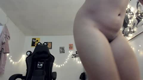 paola online show from January 4, 9:31 pm