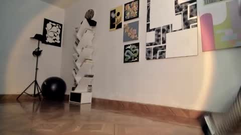 paola online show from January 13, 10:48 pm