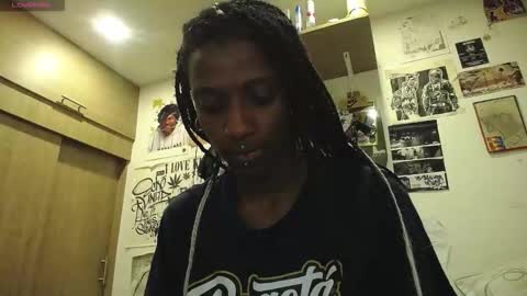 Snapshot of yuya_mbb chatting on March 7, 11:24 pm Yuya online show from March 7, 11:24 pm