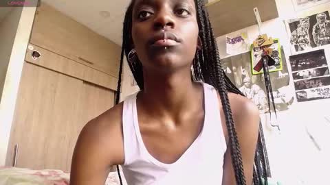 Snapshot of yuya_mbb chatting on March 9, 4:00 pm Yuya online show from March 9, 4:00 pm