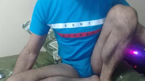 yvesstorm5 online show from January 6, 3:27 pm