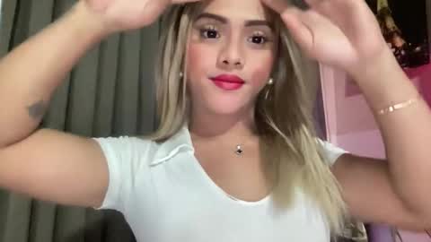 Miss Cali online show from February 22, 7:12 pm