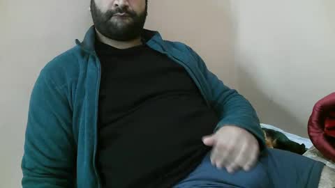 Bi BearXXX online show from December 11, 5:00 am