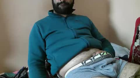 Bi BearXXX online show from April 7, 5:30 am