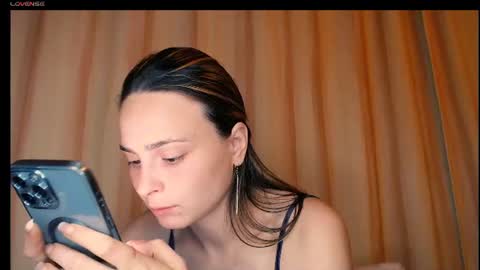 yzza_suave online show from June 18, 8:35 pm