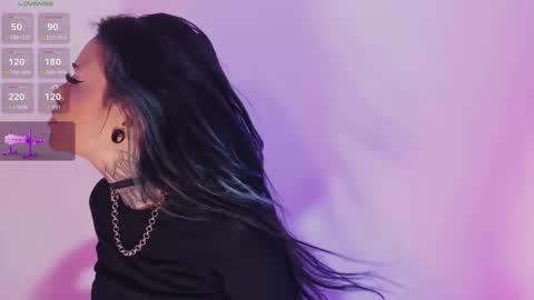 tazzie online show from November 21, 10:30 pm