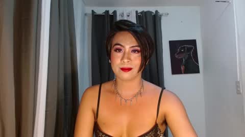 Snapshot of zabrina_huge chatting on November 24, 5:01 pm ts baby banana online show from November 24, 5:01 pm