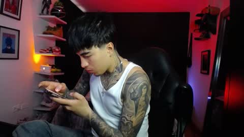 Snapshot of zac_muller1 chatting on October 11, 2:26 pm zac_muller1 online show from October 11, 2:26 pm