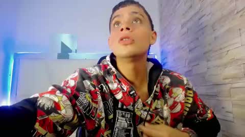 ZACARIAS online show from December 4, 12:30 am