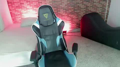 ZACARIAS online show from September 21, 3:08 am