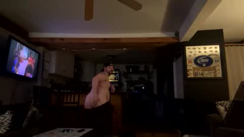 Snapshot of zach42104 chatting on March 19, 7:01 am zach42104 online show from March 19, 7:01 am