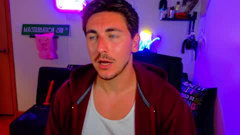 Zach Rhyder online show from September 19, 2:35 am