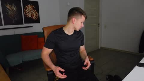 ZACK GILLIAN online show from May 13, 7:55 pm