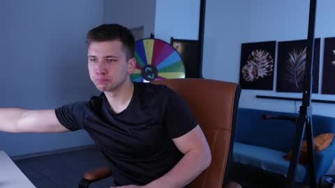 ZACK GILLIAN online show from May 24, 4:23 pm
