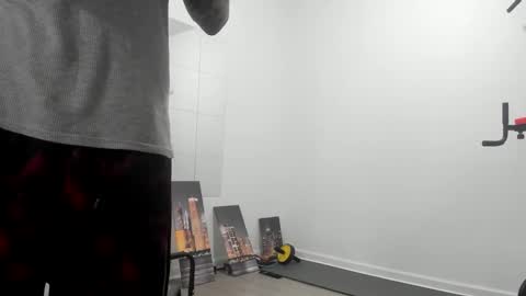 Snapshot of zack_piphermax chatting on May 2, 8:14 pm Zack Pipher online show from May 2, 8:14 pm