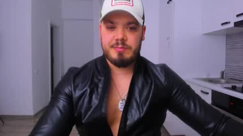 Zack online show from February 15, 11:23 pm