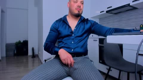 Zack online show from April 9, 7:08 pm