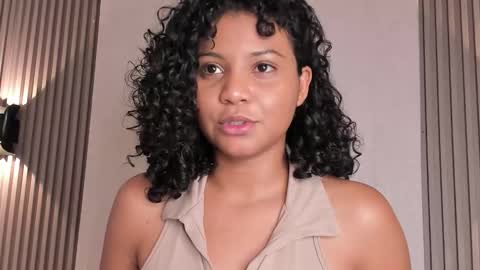 zafira online show from December 5, 3:41 pm