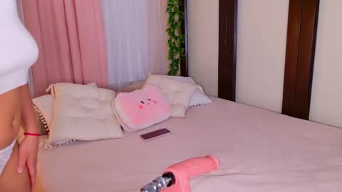   online show from December 15, 12:37 am