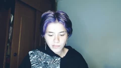 Snapshot of zafira_raven chatting on October 2, 12:39 am zafira_raven online show from October 2, 12:39 am