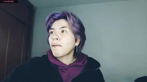 Snapshot of zafira_raven chatting on October 6, 7:33 pm zafira_raven online show from October 6, 7:33 pm