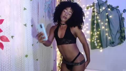 zafiro_azu online show from July 21, 8:00 pm