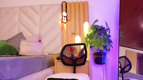 Karina  online show from September 22, 6:43 pm