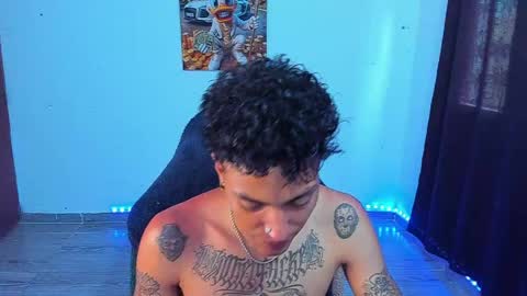 Snapshot of zafirocum chatting on May 21, 1:29 pm BiG Zafiro online show from May 21, 1:29 pm