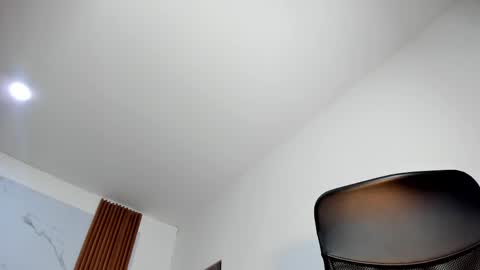 Snapshot of zahra_rose chatting on February 7, 6:22 pm zahra_rose online show from February 7, 6:22 pm