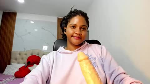 Snapshot of zahra_rose chatting on February 12, 11:27 am zahra_rose online show from February 12, 11:27 am