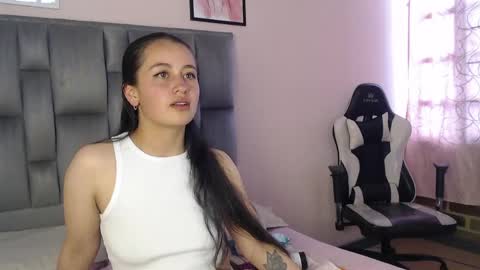 Zaida online show from May 29, 8:18 pm