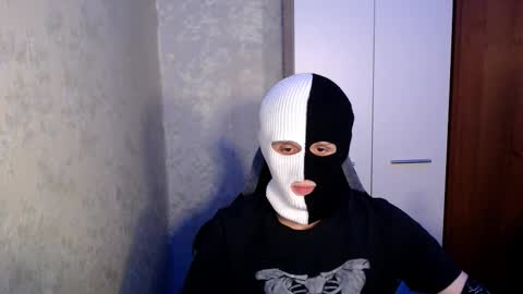 zaki online show from February 15, 1:41 pm