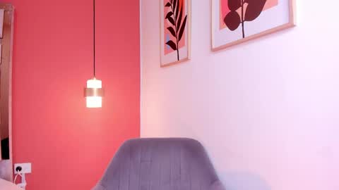 zamira_taylor online show from May 29, 12:30 am