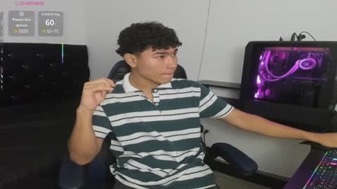 Snapshot of zammcito_ chatting on January 29, 2:30 am zamm online show from January 29, 2:30 am