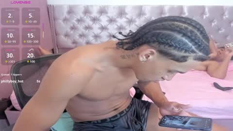 Snapshot of zammcito_ chatting on February 9, 6:43 am zamm online show from February 9, 6:43 am