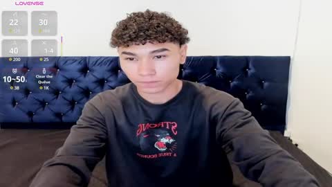 Snapshot of zammcito_ chatting on February 10, 1:57 am zamm online show from February 10, 1:57 am