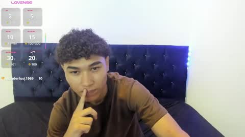 Snapshot of zammcito_ chatting on February 13, 1:50 am zamm online show from February 13, 1:50 am