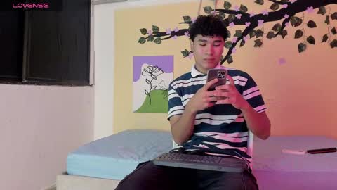 Snapshot of zammcito_ chatting on March 10, 3:23 am zamm online show from March 10, 3:23 am