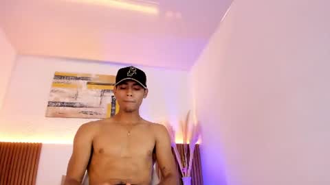 Zander online show from June 21, 1:46 pm
