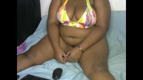 zandile22 online show from December 2, 8:15 pm