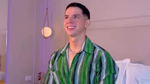 Zane Dawson online show from November 22, 3:49 am