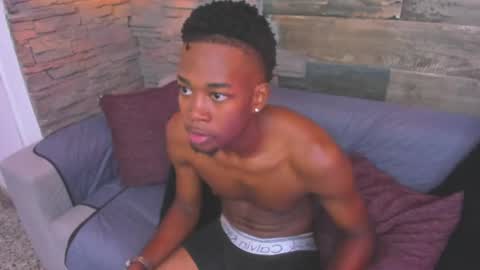 zanejordan1 online show from April 20, 7:15 pm