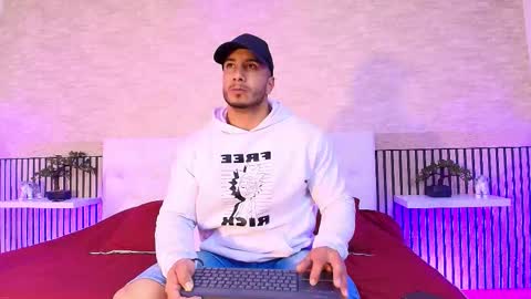 zanemaverick online show from December 1, 11:59 am