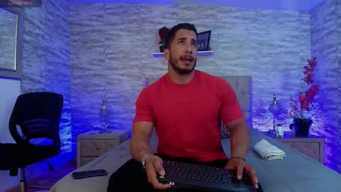 zanemaverick online show from December 18, 11:49 am