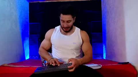 Snapshot of zanemaverick chatting on July 8, 8:35 pm zanemaverick online show from July 8, 8:35 pm