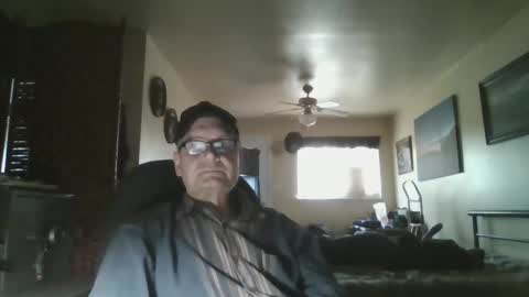 Snapshot of zapper1958 chatting on February 24, 9:02 pm zapper1958 online show from February 24, 9:02 pm