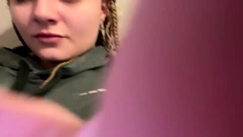 Snapshot of zapxxx69 chatting on March 14, 1:23 am zapxxx69 online show from March 14, 1:23 am