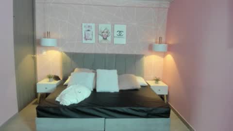 Zara Sweet  online show from March 16, 1:26 pm