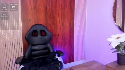 Zara online show from November 1, 1:02 pm